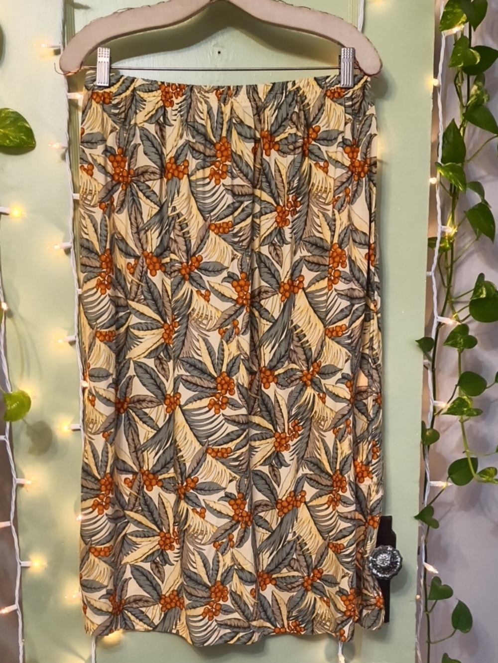 Women's Requirements Elastic Lightweight Yellow Green Orange Foliage Skirt M